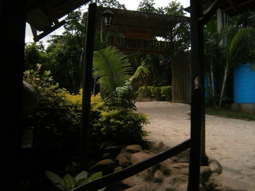 Madera Labrada Lodge Ecologico Tarapoto Exterior photo